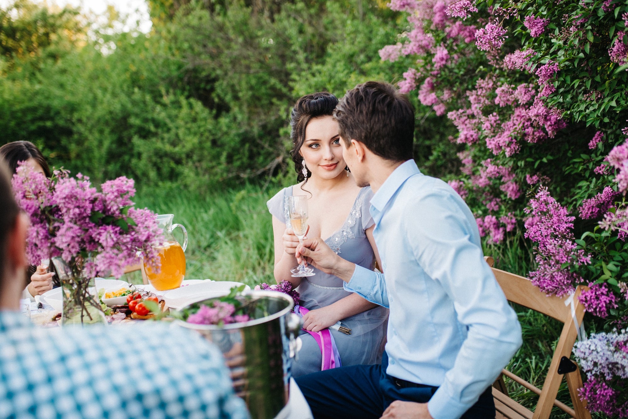 9 Romantic Summer Date Ideas: Bring On The Heat